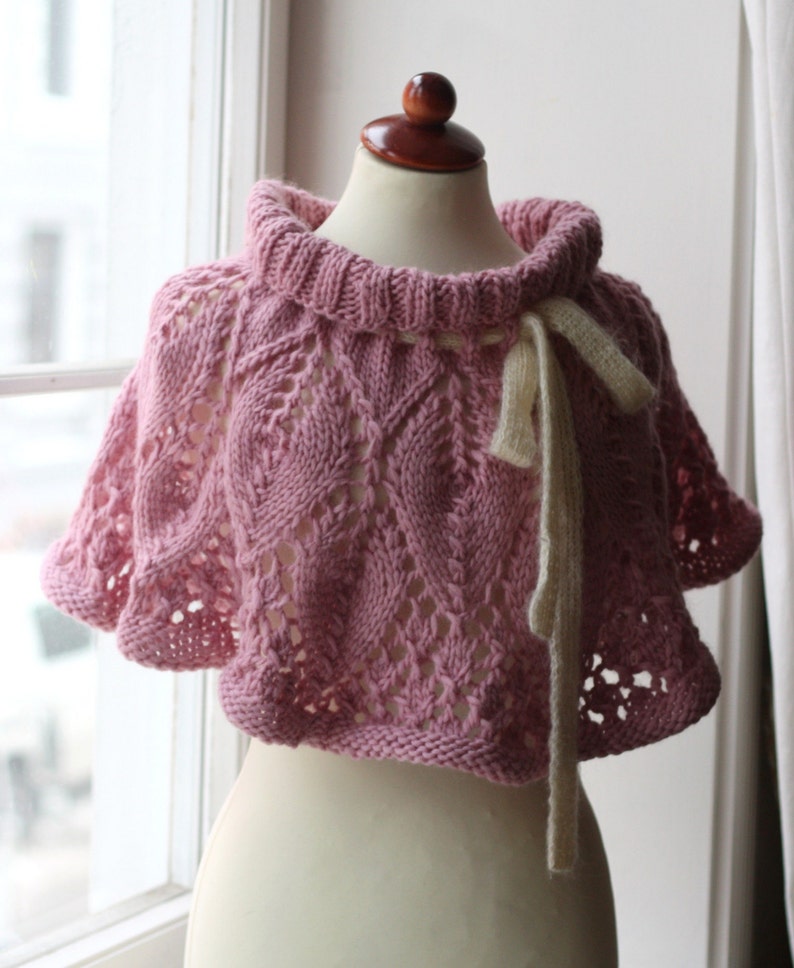 SALE Lovely Hand Knit Lacy Leaf Capelet image 3