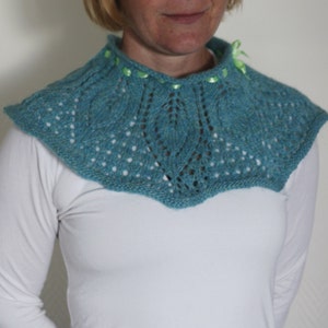 Ocean Blue Collar PDF Knitting Pattern. image 4