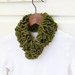 Ruffle Neck Cozy PDF Knitting pattern image 1