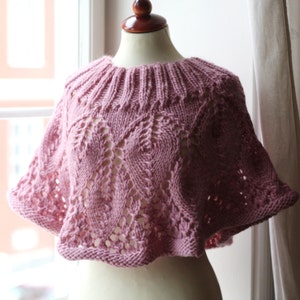 SALE Lovely Hand Knit Lacy Leaf Capelet image 4