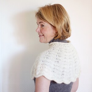 Wave Shoulder Cozy PDF Knitting pattern. image 2