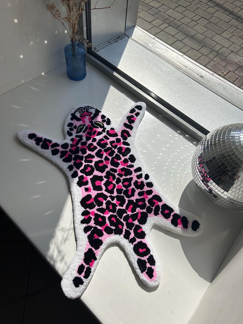 Fun Tufted Rug Leopard Tufted Rug, Custom Rug, Animal Rug, Fun Area Rug, Bedroom Rug ...