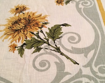 Vintage Yellowish Gold Mums Floral Tablecloth
