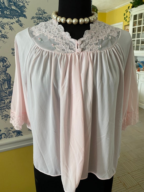 VTG Bed Jacket Pale Pink