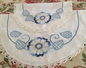Vintage Embroidery Dresser Doilies