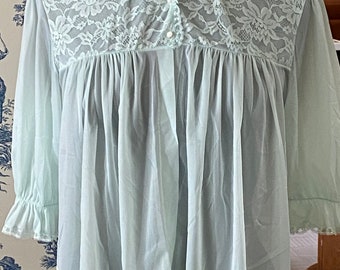 VTG Bed Jacket Pale Mint Green