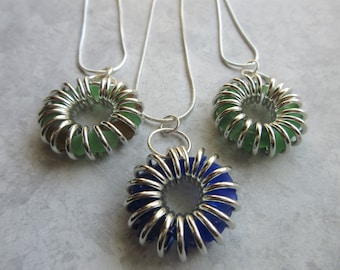 Collier en verre de mer bleu cobalt, vert ou assorti - Choisissez votre couleur - Collier unique - Verre de mer - Verre de plage