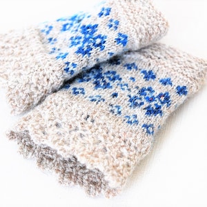 Daisy Lace Cuffs pdf Stickmönster