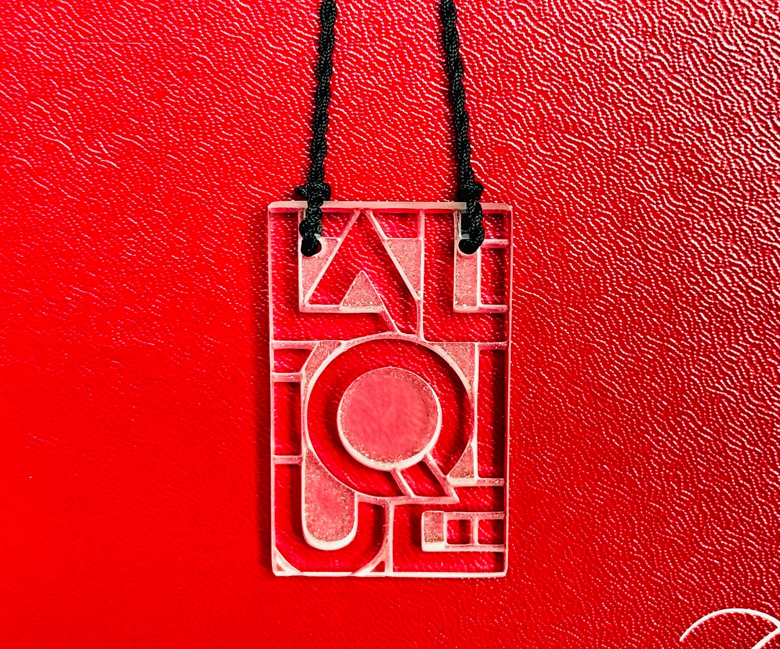 ラリック　ロゴ 透明クリスタルネックレス ラリック クリスタル ペンダント ネックレス ロゴがクリア