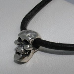 Sterling silver 3-D skull bead