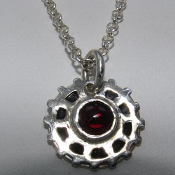Sprocket Lattice pendant with genuine garnet cabachon made in Sterling silver