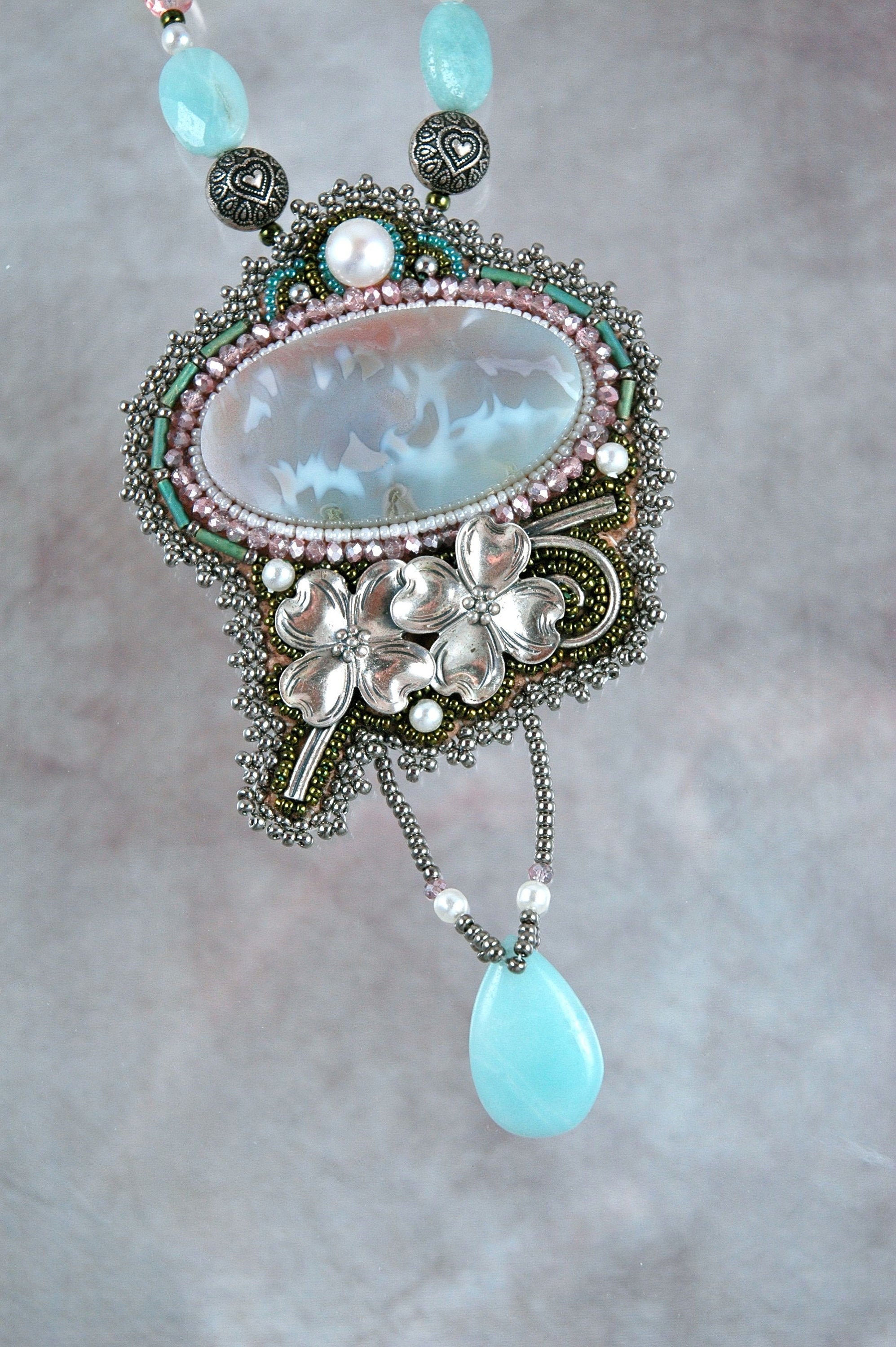 Agate Necklace Dogwood Flower Necklace Beaded Dogwood Flower Necklace