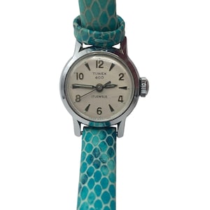 Vtg Women Timex 17 Jewels  Hand Wind Analog 19mm Round Watch (H990) Vtg Women Timex 17 Jewels Hand Wind Analog 19mm Round Watch  main image 4
