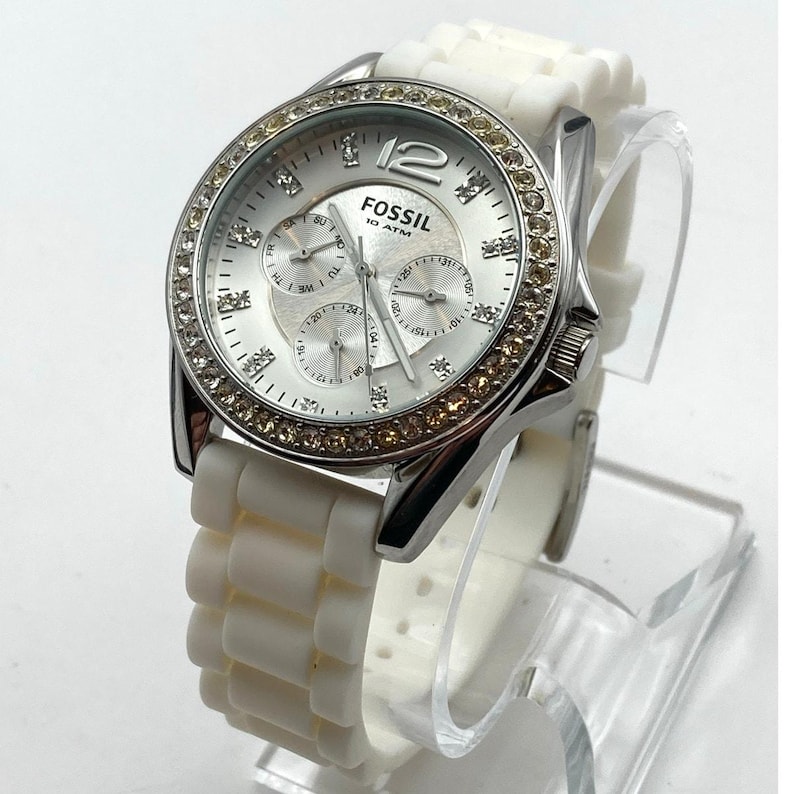 Fossil Riley ES2344 Women's Watch 38mm - Fresh Battery - WR 100m Adjustable image 3