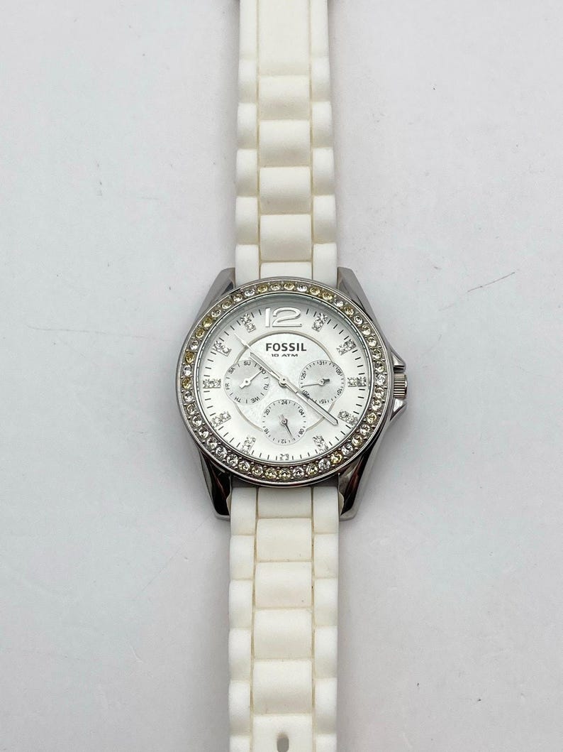 Fossil Riley ES2344 Women's Watch 38mm - Fresh Battery - WR 100m Adjustable image 9