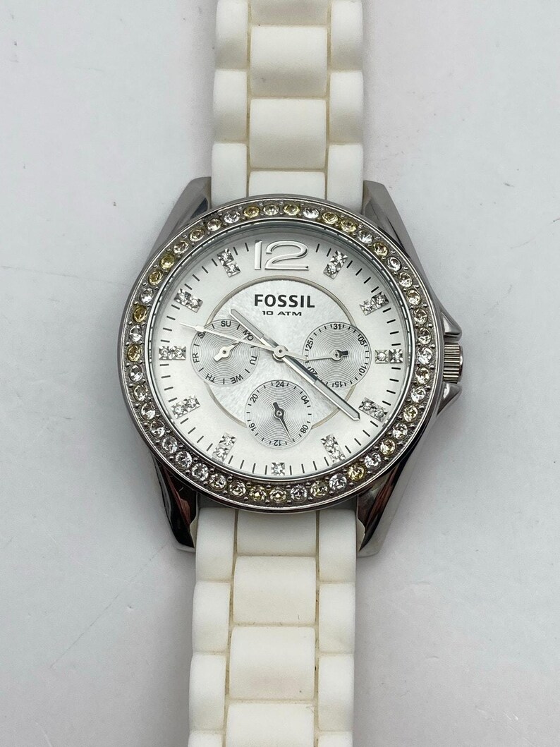 Fossil Riley ES2344 Women's Watch 38mm - Fresh Battery - WR 100m Adjustable image 4