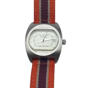 Fossil Jr - Etsy display picture 1
