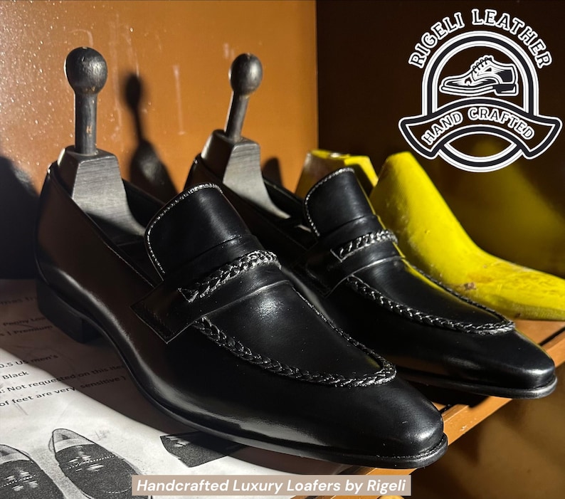 Svarta herrloafers i läder | Handgjorda finskor i fullnarvat läder (anpassad) bild 10