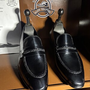 Svarta herrloafers i läder | Handgjorda finskor i fullnarvat läder (anpassad) bild 13