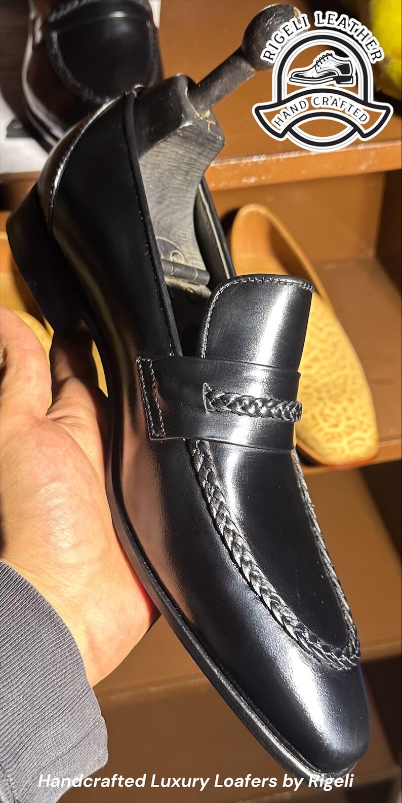 Svarta herrloafers i läder | Handgjorda finskor i fullnarvat läder (anpassad) bild 12