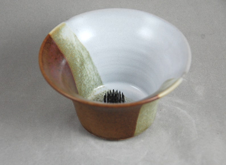 Vase Ikebana Style Bud Vase in White and Brick Brown
