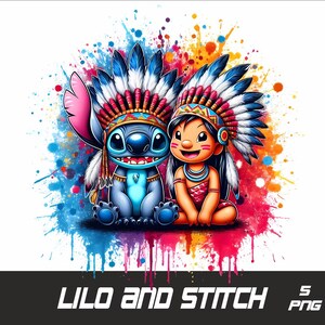 Puede incluir: Lilo y Stitch, dos personajes de dibujos animados, llevan tocados indios coloridos. Están sentados juntos sobre un fondo de salpicaduras de pintura de colores. El texto "LILO AND STITCH" está en la parte inferior de la imagen.