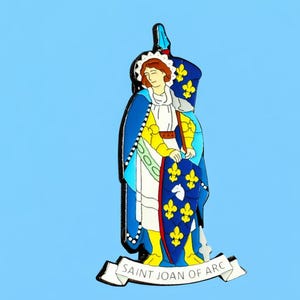 Pin católico de Santa Juana de Arco: Patrona del Valor y la Fe