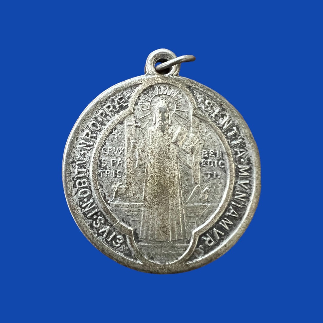 Vintage St Benedict of Nursia Catholic Medal 1 Round Patron Saint of ...