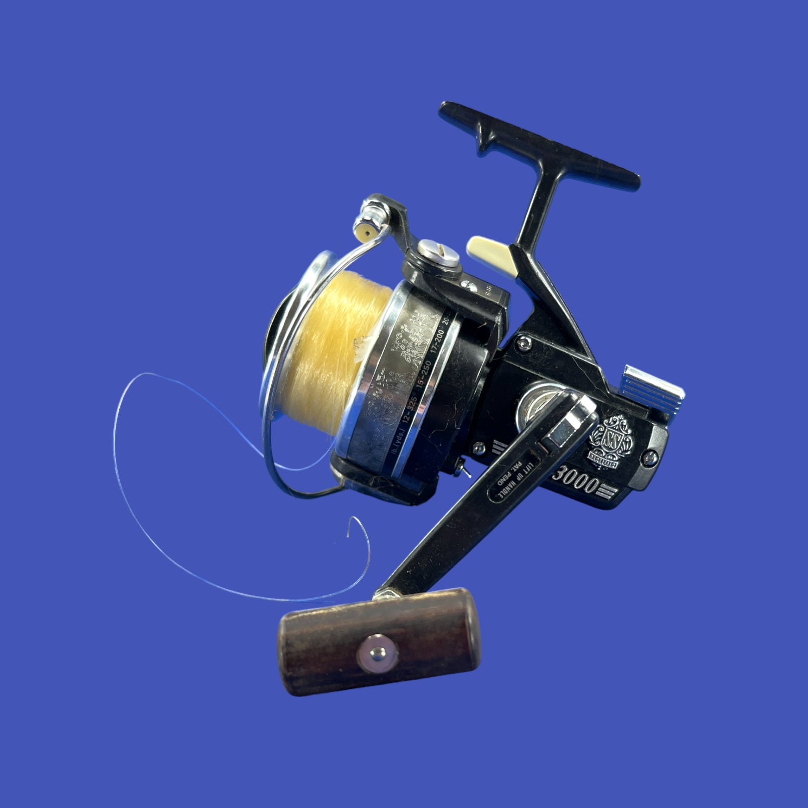 Vintage Daiwa AS1350 Skirted Spool Spinning Fishing Reel Med Light  Freshwater