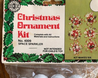 SHIPS FREE, NIP Vintage Ornament Kit, Walco 4009, Space Sparklers, Complete Kit to make 6 Ornaments, Star Wars style