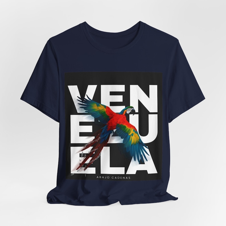 Venezuela Freedom Shirt, Breaking Chains Tee, Venezuelan Resistance T-shirt, Libertad Gift, Political Statement Shirt for Venezuelans imagen 2