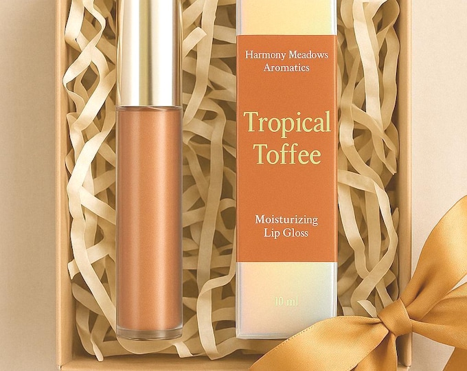 Tropical Toffee Lip Gloss – Creamy Coconut & Toffee-Inspired Shine