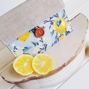 Lemon & Bee Kindle Paperwhite Sleeve, Linen Ereader Case, Custom Size Padded Reader Cover