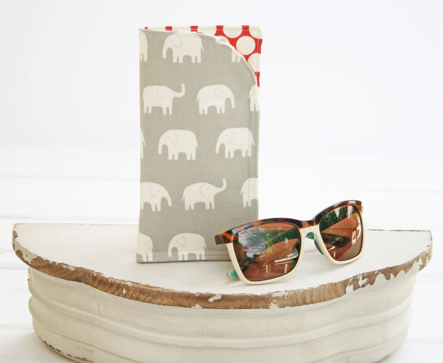 oversized eyeglass cases