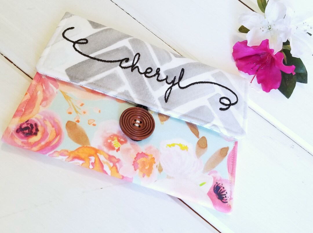 Monogrammed Watercolor Flower Garden Kindle Oasis Case, Padded Kindle