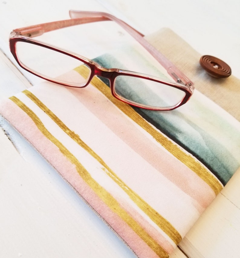 Kindle Colorsoft case Kindle Paperwhite Sleeve Kindle pocket linen kindle Cover Nook Glowlight padded fabric travel case gift for book lover.  Pink Green Gold Modern striped sleeve to carry your kindle or nook.