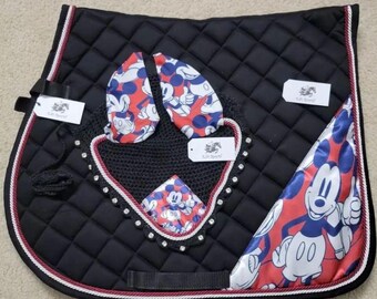 Hand Made Mickey Mouse  Horse English All purpose Saddle Pad with Matching Crochet Ear Bonnet Net Mask New
