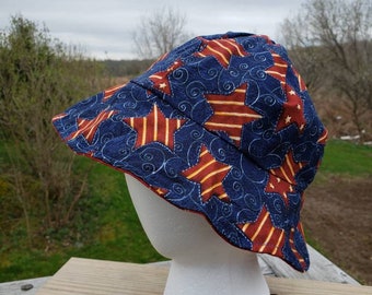 Handmade Quilted Reversible Bucket Hat (S/M) 4th of July 