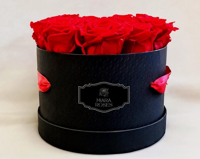 Luxury Preserved Real Roses, 12 Blooms in Round Box, Eternity Flowers, Unique Gift, Home Decor, Long-Lasting Gift