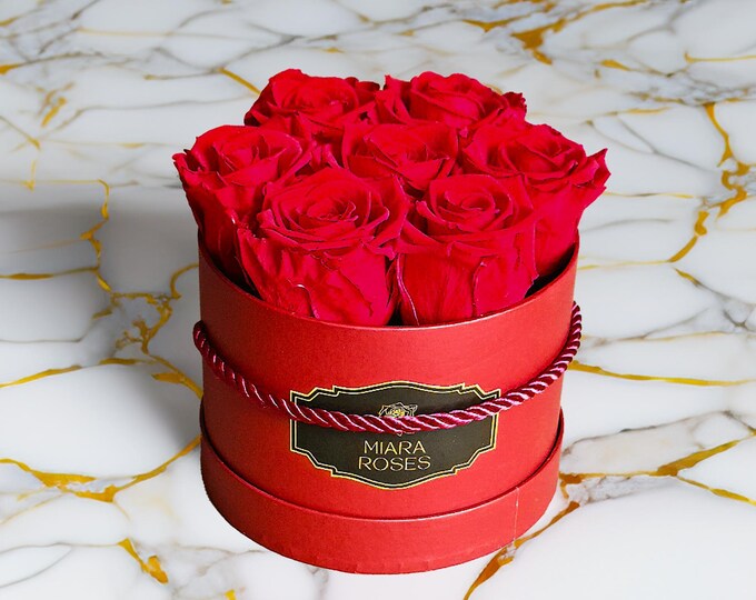 Preserved Roses Remain Fresh for Years, 7 Preserved Roses in Round Box, Natural Flowers, Unique Gift, Eternity Roses, Luxury Gift, Decor