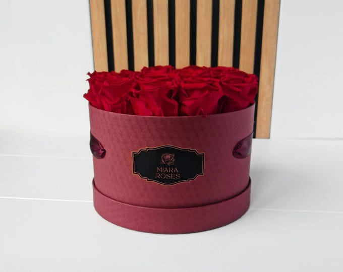 Luxury 15 Preserved Real Roses, Fresh for 2+ Years in Round Red Box, Exclusive Flowers, Valentines Day Gift, Meaningful Gift