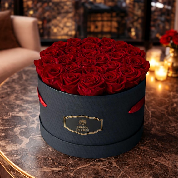 Impress Her with Personalized Etrenal Black Rose Box Gift — Love Statement with 25 Roses, Timeless Reminder of Importance and Presence