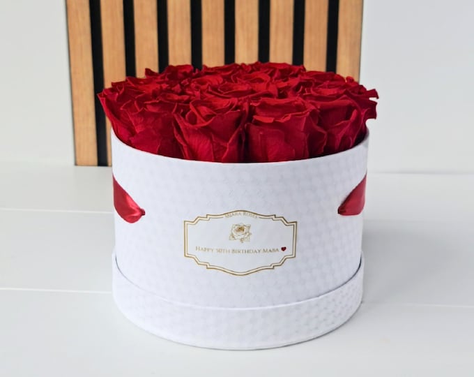 Real Roses Fresh for Years - 15 Eternal Red Roses in Hat Box, Birthday Gift, Housewarming Present, Bestselling Luxury Flower Box