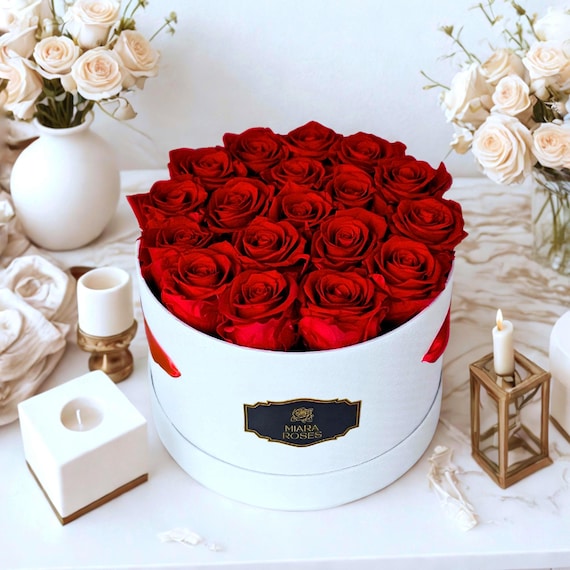 Timeless Romantic Gift - 18 Luxury Preserved Natural Roses in Personalised Label Box: Luxury Birthday, Anniversary or Keepsake Gift for Her