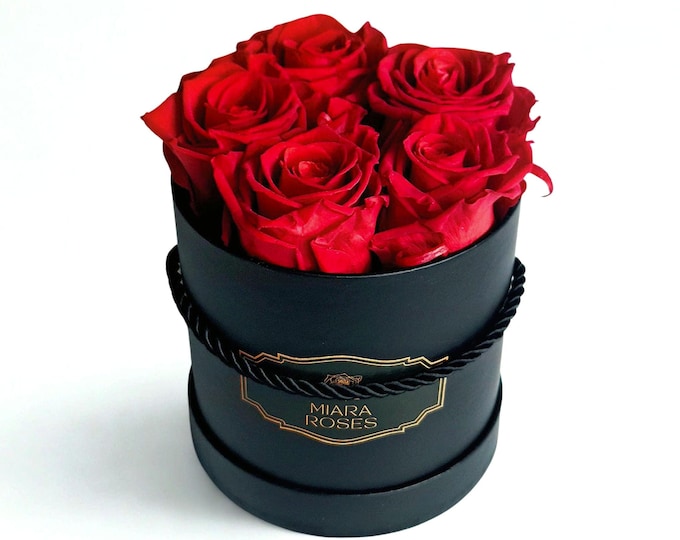 Best Small Gift of 2025 - 5 Premium Stabilized Roses in Personalized Round Box Will Stay Fresh For Years, Perfect for Everyday Gifting