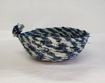 Upcycled fabric bowl basket tray