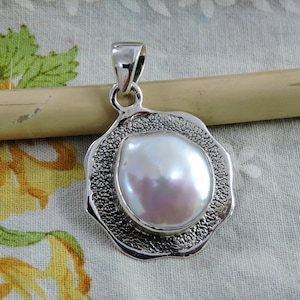Freshwater Pearl Pendant Necklace, 925 Sterling Silver, Designer Handmade Pendant,Freshwater Pearl Jewelry- SGP916