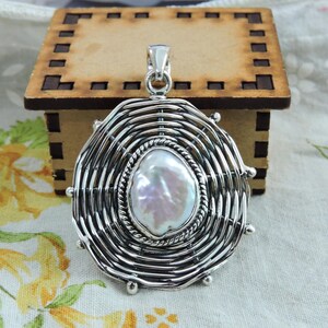 Freshwater Pearl Pendant Necklace, 925 Sterling Silver, Designer Handmade Pendant,Freshwater Pearl Jewelry- SGP917