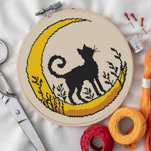 Cross stitch pattern “Black cat and moon”, Cross stitch Halloween, Cross stitch “Cat”, patterns for cross stitch pdf,  Minimalist Decor
