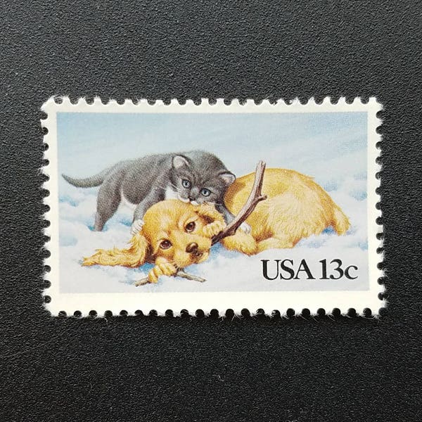 Fünf 5 unbenutzte Vintage Briefmarken - Welpe und Kätzchen 13c // 13 Cent Briefmarken // Nennwert 0.65